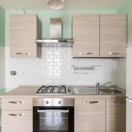 Liberty Colosseo Daire Roma